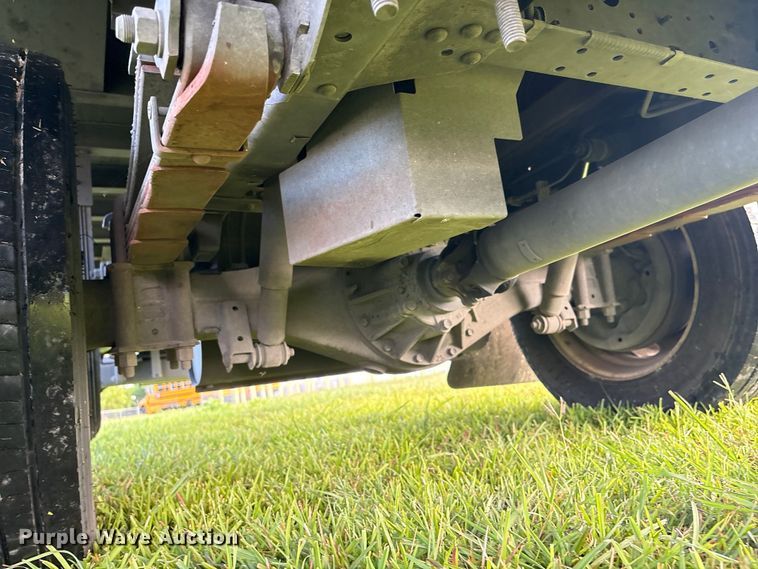 image for item EU0787 2019 Isuzu NPR box truck
