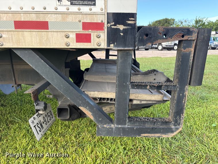 image for item EU0787 2019 Isuzu NPR box truck