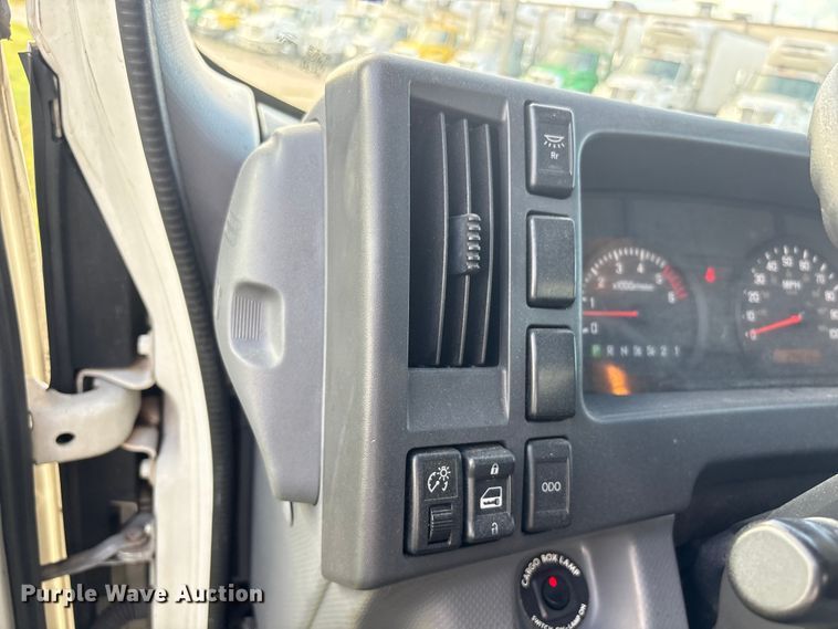image for item EU0787 2019 Isuzu NPR box truck