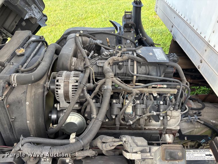 image for item EU0787 2019 Isuzu NPR box truck