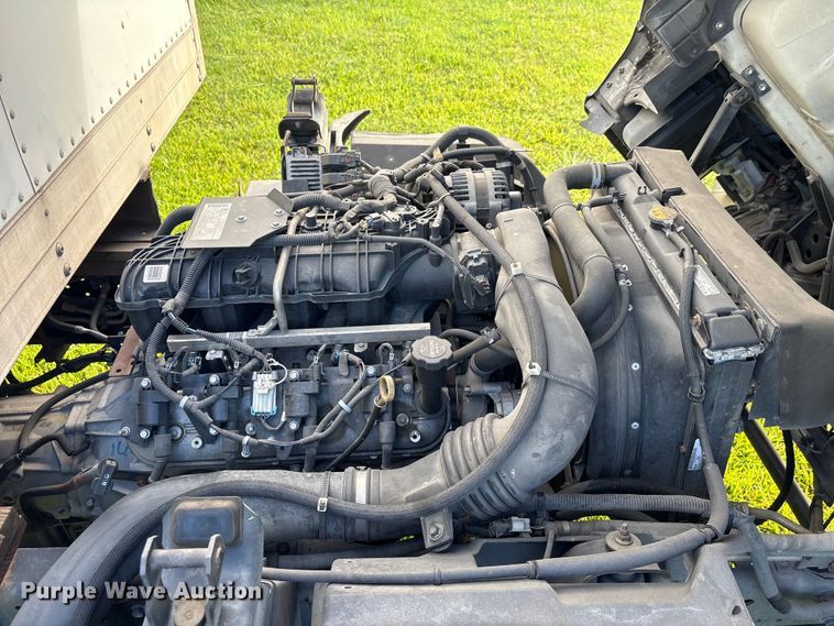 image for item EU0787 2019 Isuzu NPR box truck