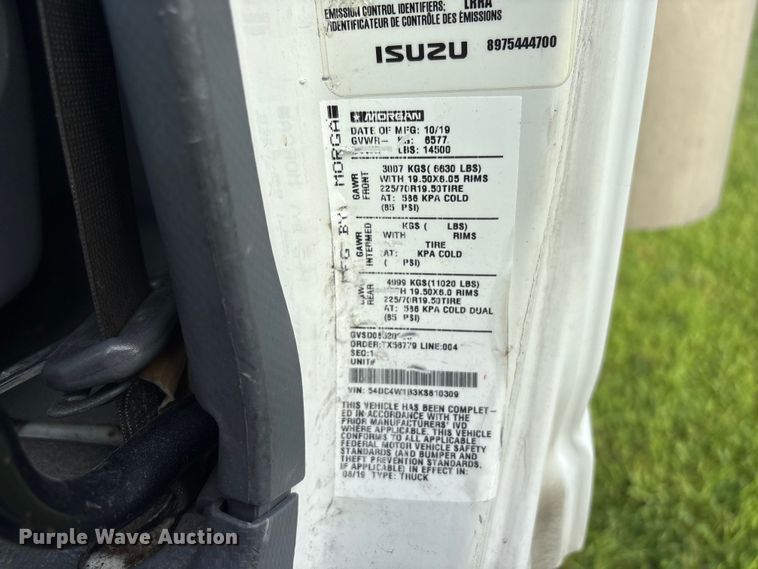image for item EU0787 2019 Isuzu NPR box truck