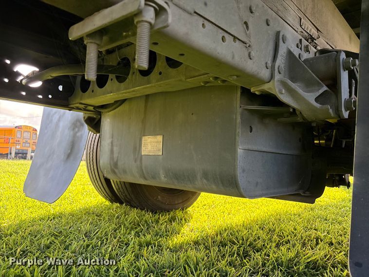 image for item EU0788 2019 Isuzu NPR box truck