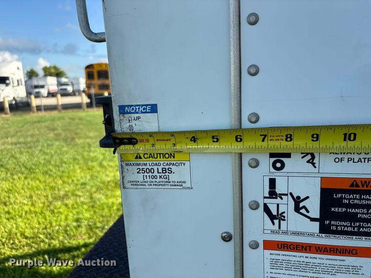 image for item EU0788 2019 Isuzu NPR box truck