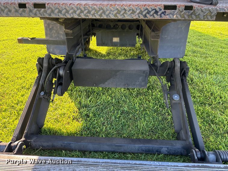 image for item EU0788 2019 Isuzu NPR box truck