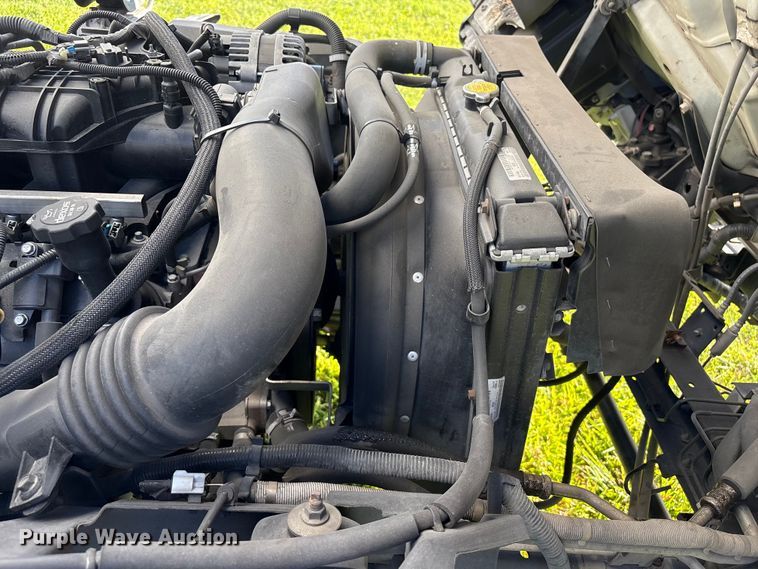 image for item EU0788 2019 Isuzu NPR box truck