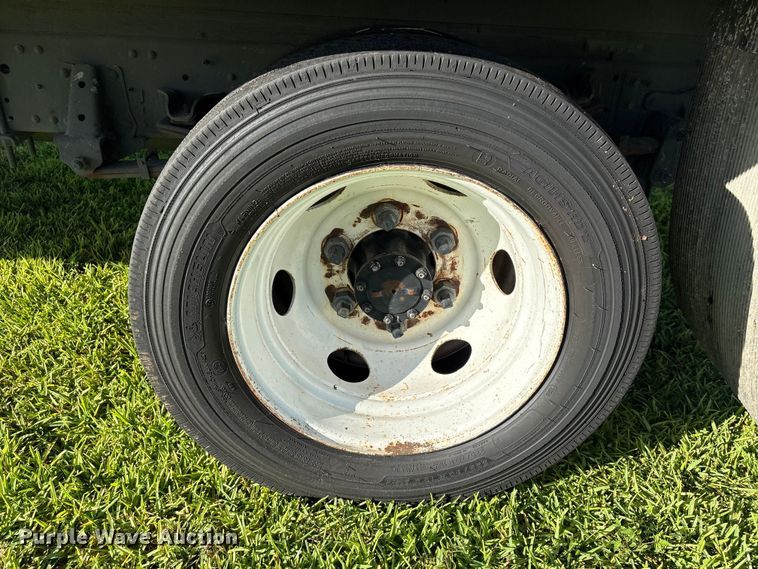image for item EU0788 2019 Isuzu NPR box truck