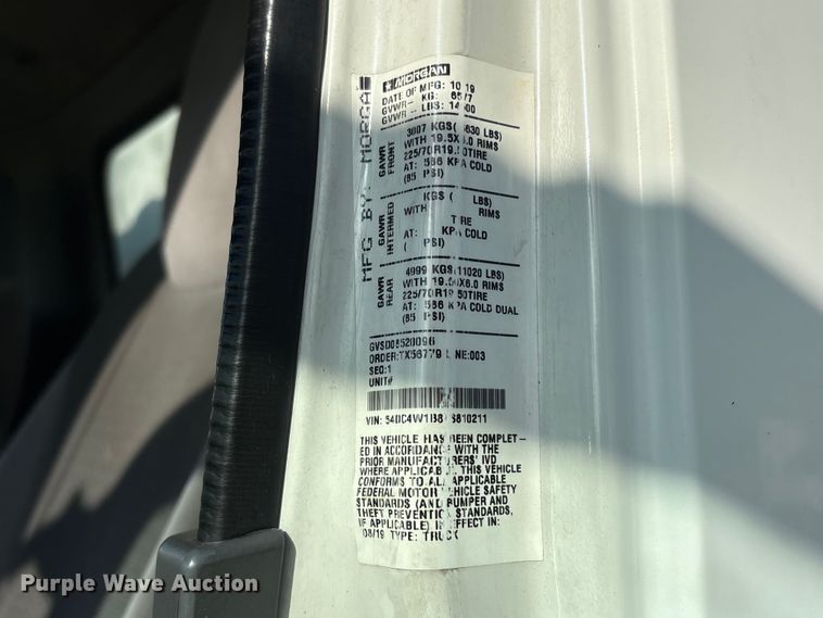 image for item EU0788 2019 Isuzu NPR box truck