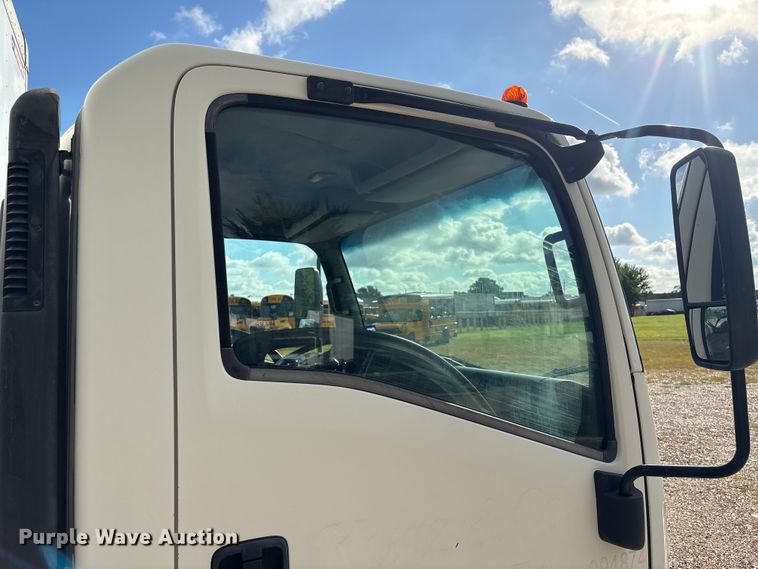 2019 Isuzu NPR