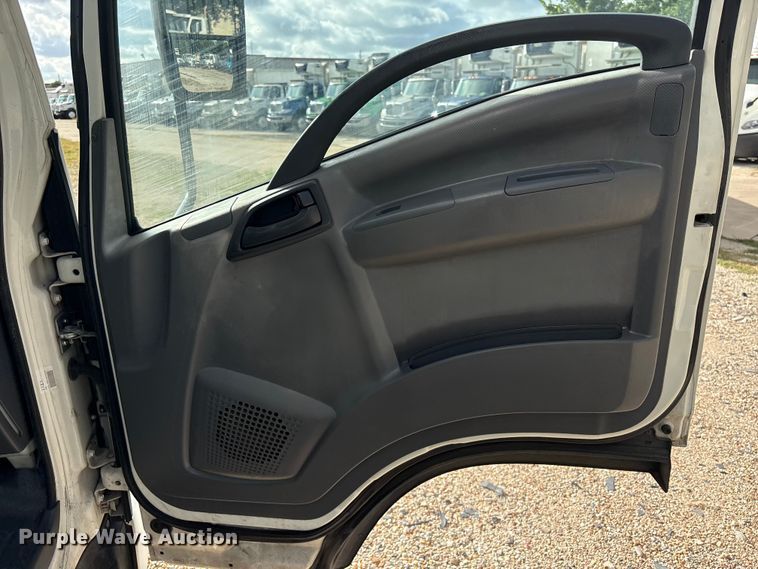 2019 Isuzu NPR