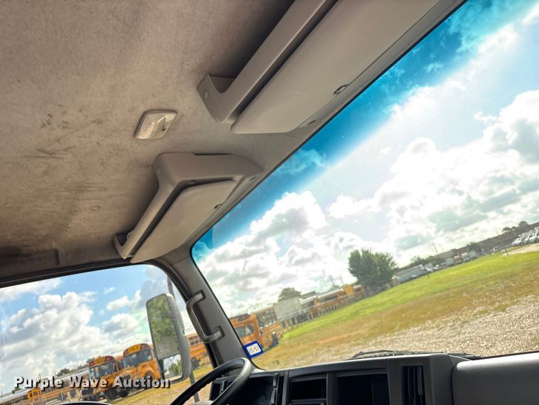 2019 Isuzu NPR