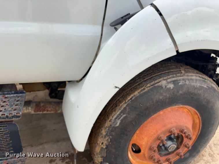 image for item EU0790 2013 Ford F750 Water Truck