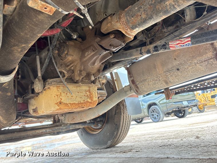 image for item EU0790 2013 Ford F750 Water Truck