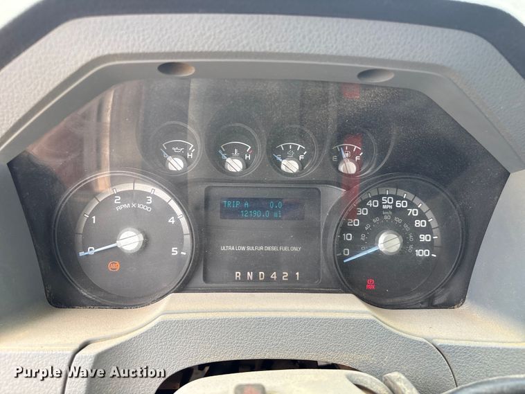 image for item EU0790 2013 Ford F750 Water Truck