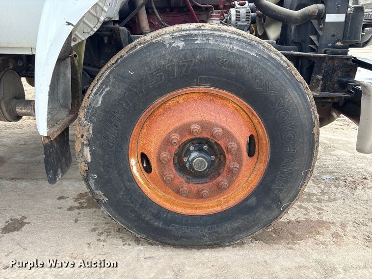 image for item EU0790 2013 Ford F750 Water Truck