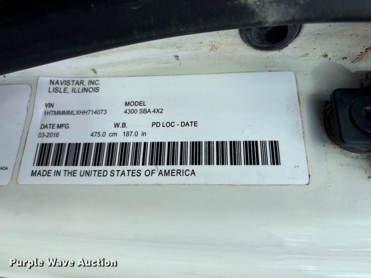 image for item EU0795 2017 International MA025 roll-off container trailer