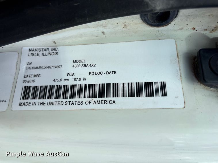 image for item EU0795 2017 International MA025 roll-off container trailer