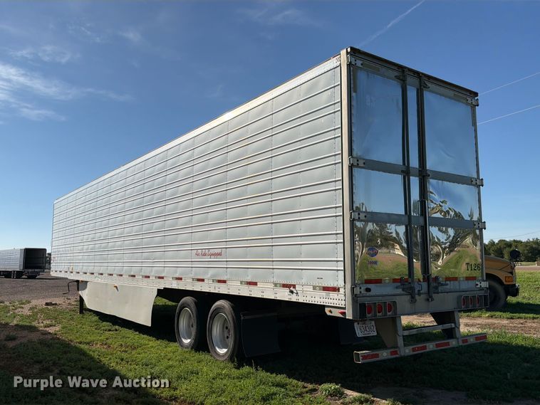 image for item EW1056 2012 Utility VS2RA refrigerated van trailer