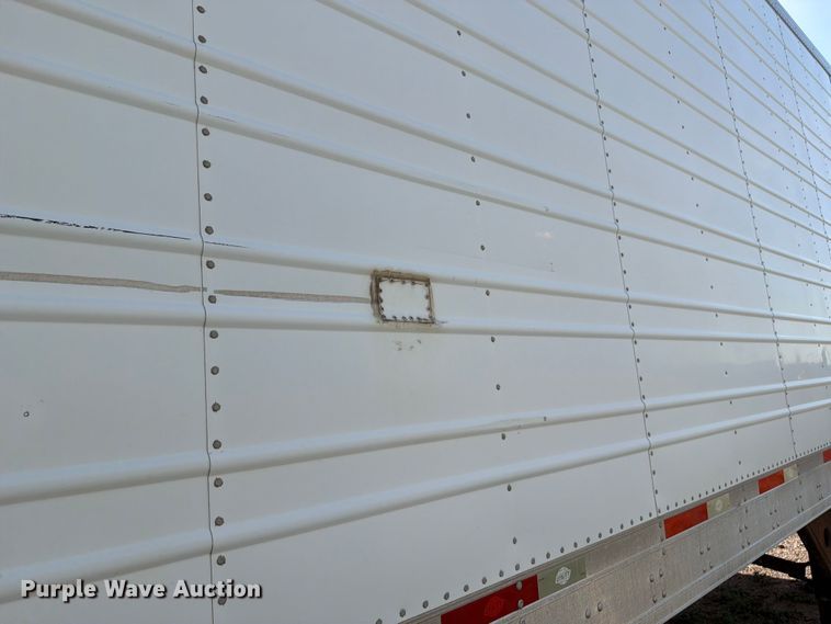 image for item EW1057 2012 Utility VS2RA refrigerated van trailer