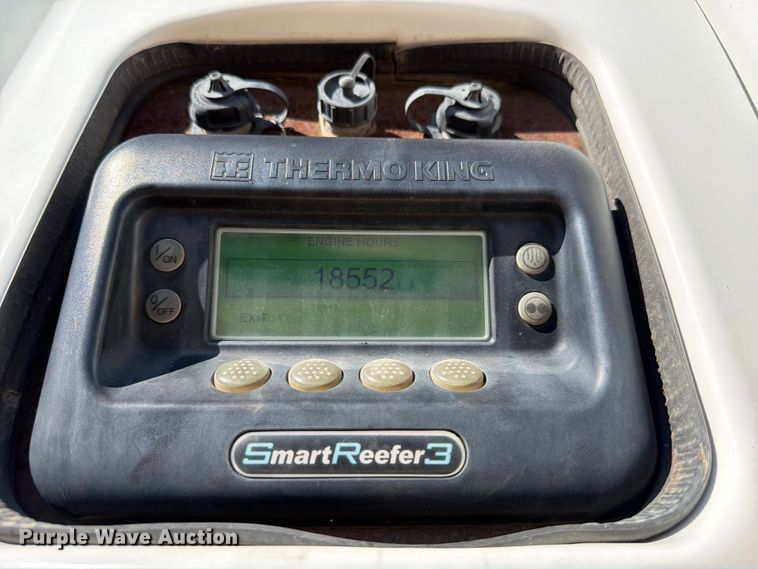 image for item EW1057 2012 Utility VS2RA refrigerated van trailer