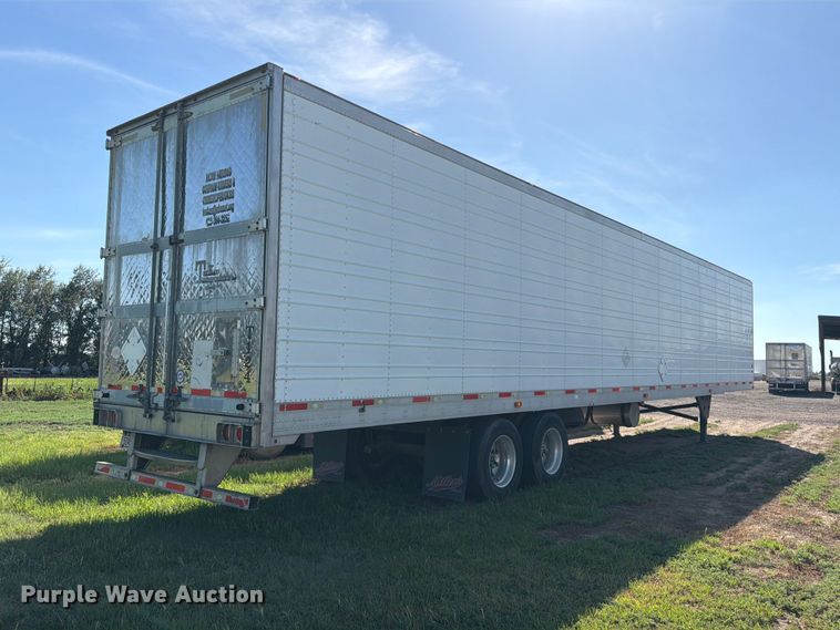 image for item EW1058 2013 Utility VA2RA refrigerated van trailer