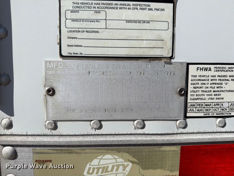 image for item EW1058 2013 Utility VA2RA refrigerated van trailer