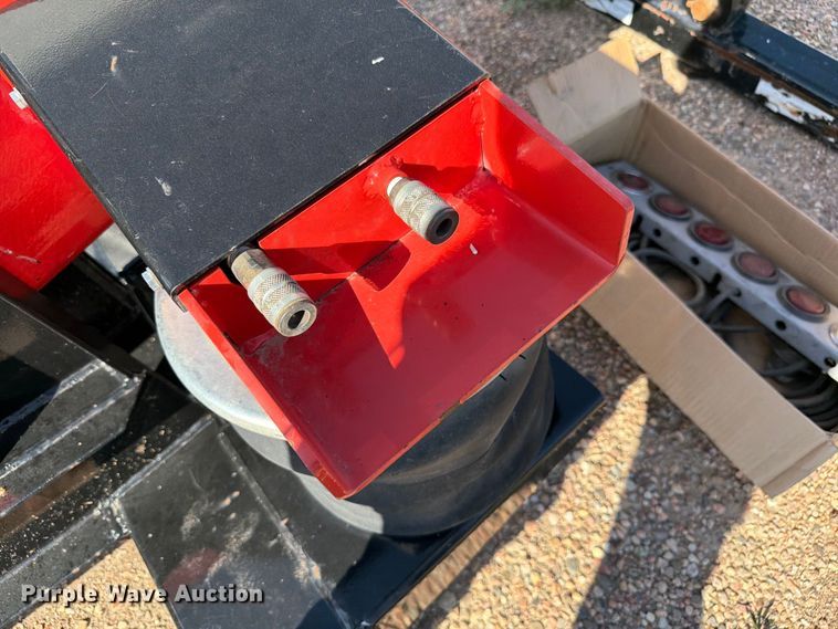 image for item EW1060 AMA fifth wheel wrecker attatchment