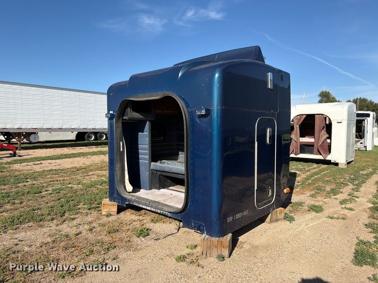 Peterbilt sleeper