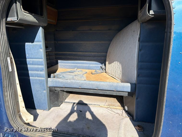image for item EW1061 Peterbilt sleeper
