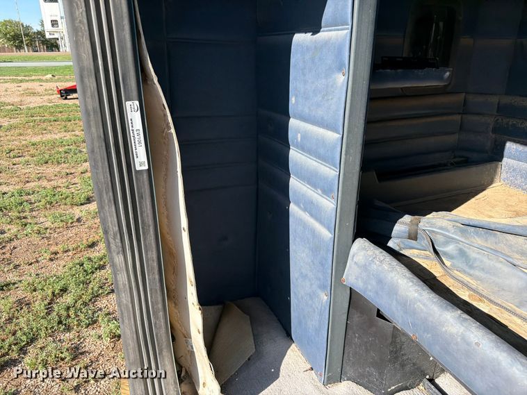 image for item EW1061 Peterbilt sleeper