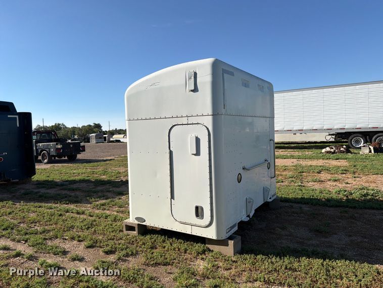 image for item EW1062 Peterbilt sleeper