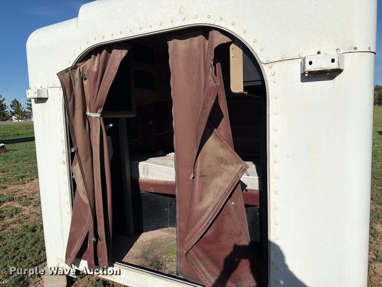image for item EW1062 Peterbilt sleeper