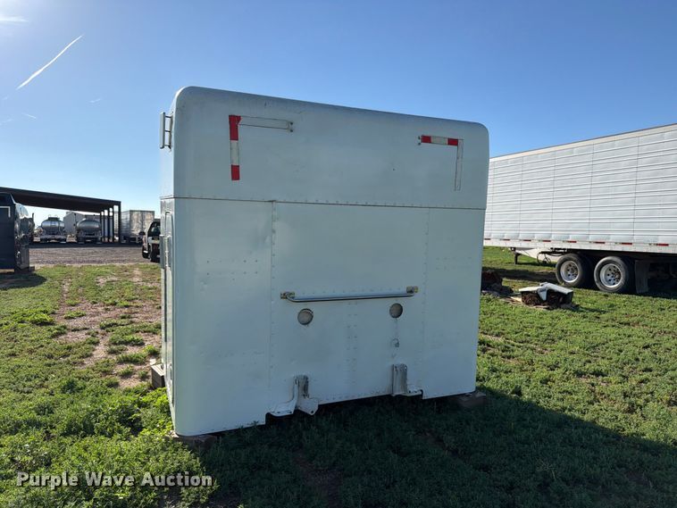 image for item EW1064 Peterbilt sleeper