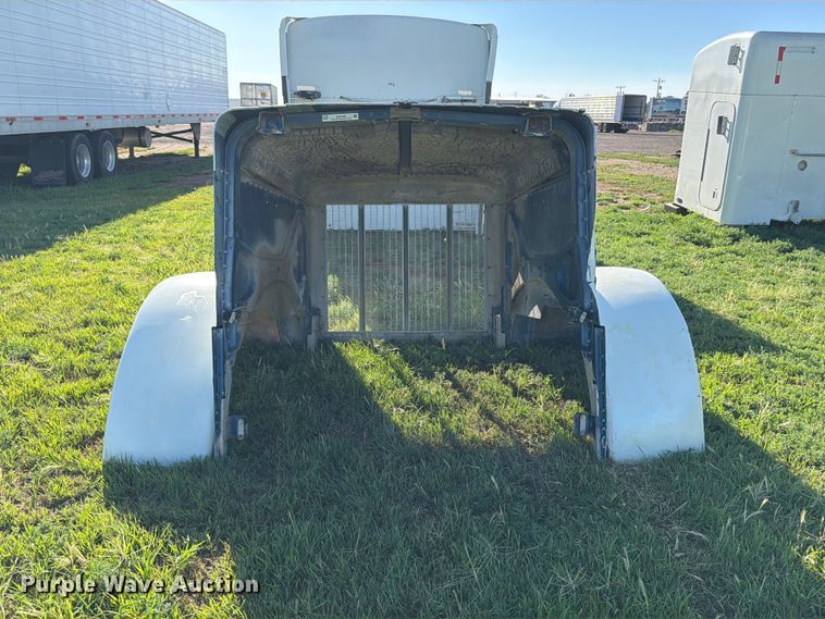 image for item EW1065 Peterbilt Hood