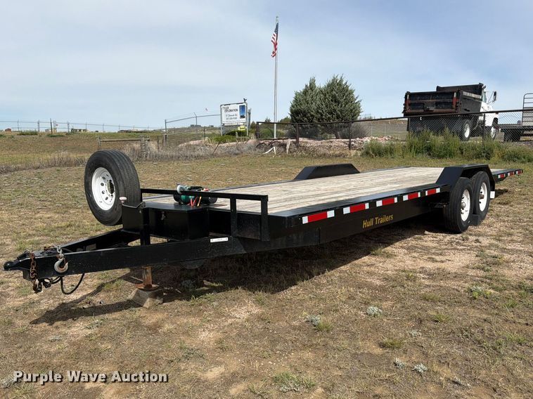 image for item EW2188 2017 Hull tilt deck equipment trailer