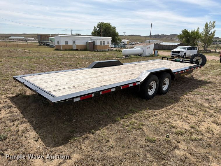 image for item EW2188 2017 Hull tilt deck equipment trailer
