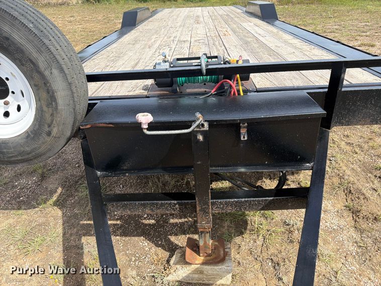 image for item EW2188 2017 Hull tilt deck equipment trailer