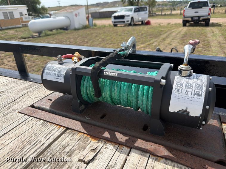 image for item EW2188 2017 Hull tilt deck equipment trailer