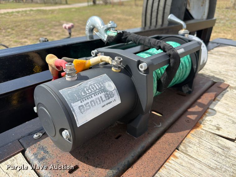 image for item EW2188 2017 Hull tilt deck equipment trailer