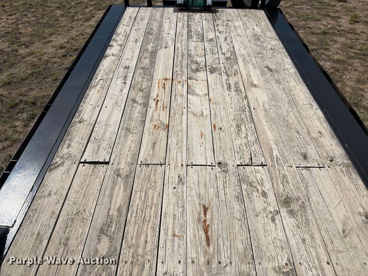 image for item EW2188 2017 Hull tilt deck equipment trailer