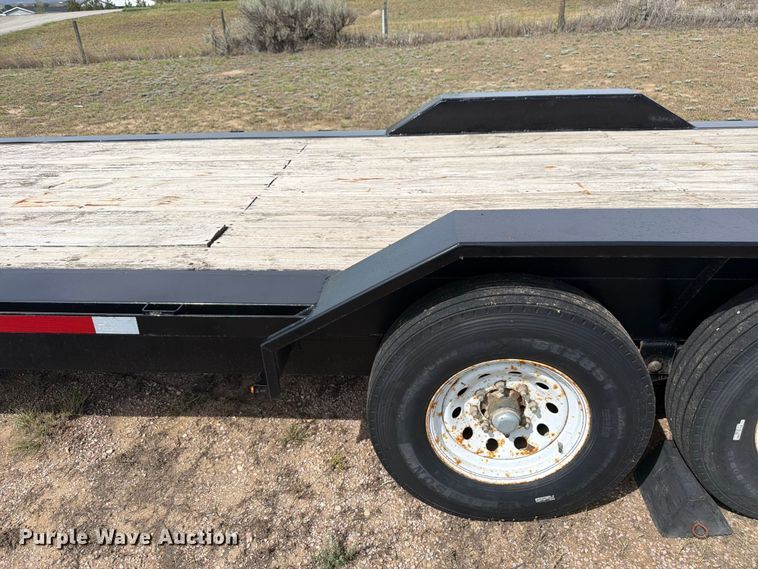 image for item EW2188 2017 Hull tilt deck equipment trailer