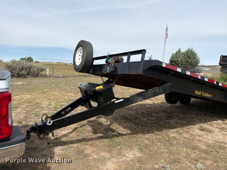 image for item EW2188 2017 Hull tilt deck equipment trailer