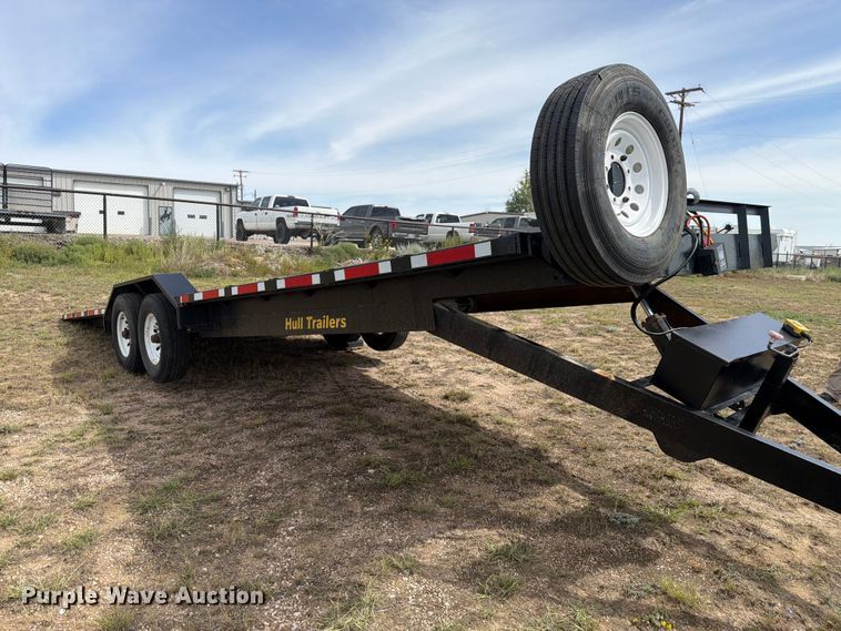 image for item EW2188 2017 Hull tilt deck equipment trailer