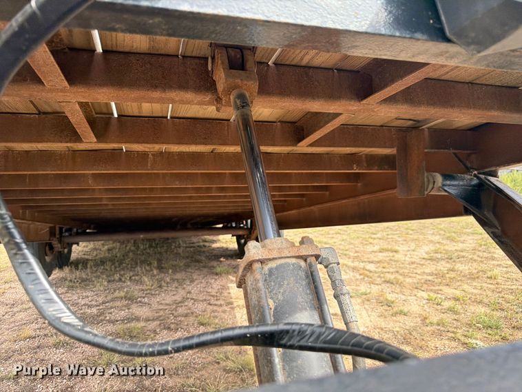 image for item EW2188 2017 Hull tilt deck equipment trailer