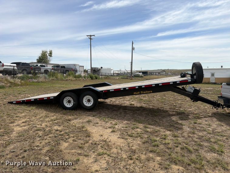 image for item EW2188 2017 Hull tilt deck equipment trailer