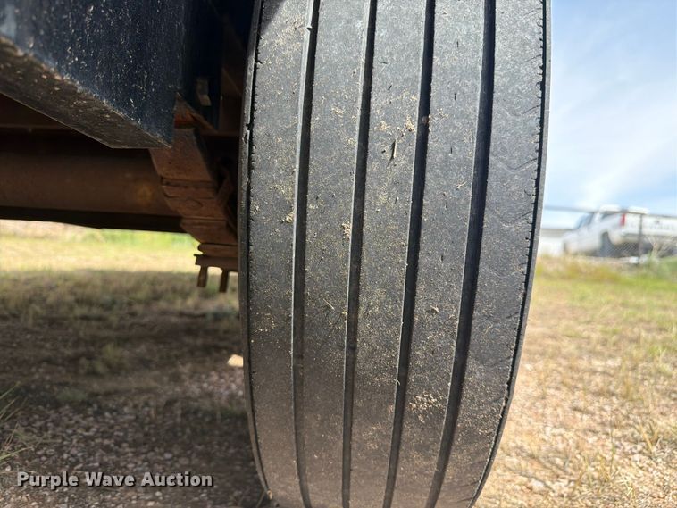 image for item EW2188 2017 Hull tilt deck equipment trailer