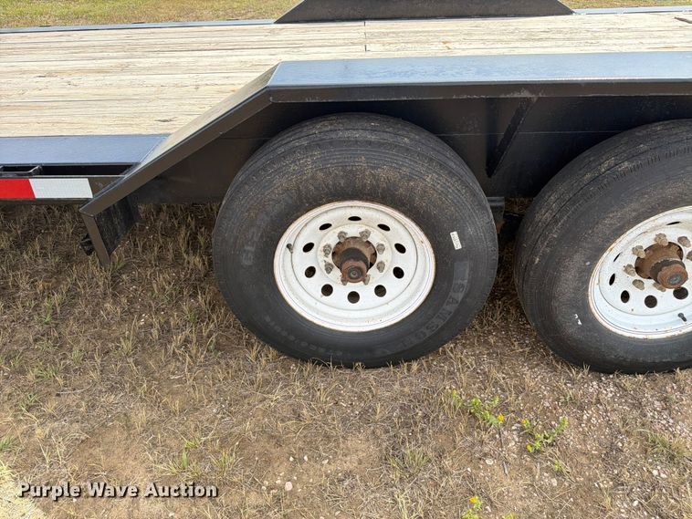 image for item EW2188 2017 Hull tilt deck equipment trailer