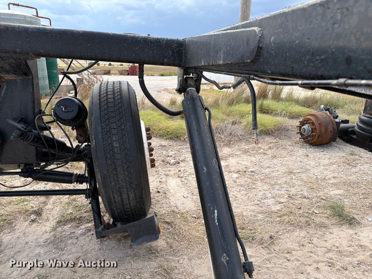 image for item EW8687 Truck tag axle