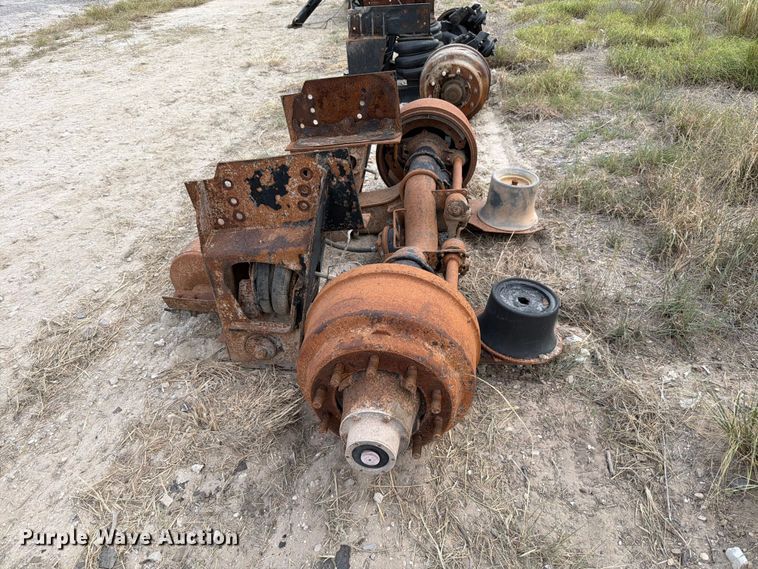 image for item EW8688 (3) truck axles