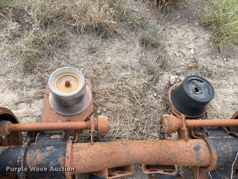 image for item EW8688 (3) truck axles